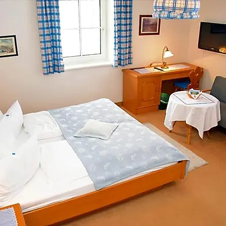 Seehotel Huber Hotel Sankt Gilgen