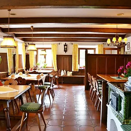 Seehotel Huber Hotel Sankt Gilgen