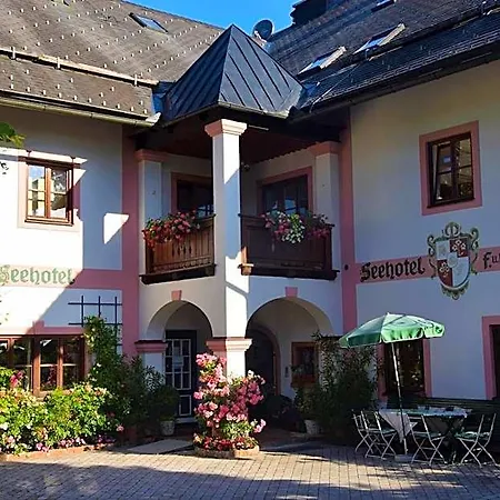 Seehotel Huber Hotel Sankt Gilgen