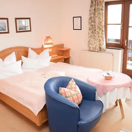 Seehotel Huber Hotel Sankt Gilgen