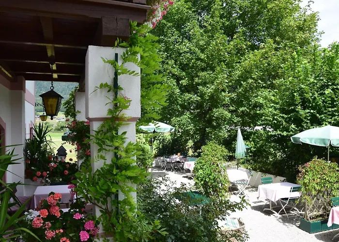 Seehotel Huber 圣吉尔根